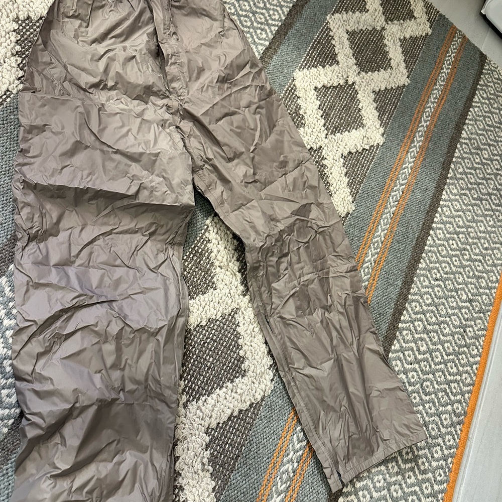 Packable Lightweight Nylon Mont Bell Cloudburst Pants Hyper Guard